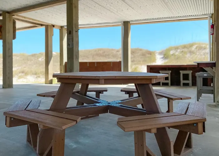 Do South By Gsvr - Stunning Custom Beachfront Retreat - Free Activities And Golf